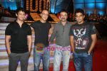 Sharman Joshi, Vidhu Vinod Chopra, Rajkumar Hirani, Madhavan at saregama 1000th episode bash in Andheri, Mumbai on 11th Dec 2009 (24).JPG