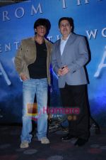 Shahrukh Khan at Avatar premiere in INOX on 15th Dec 2009 (23).JPG