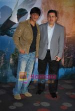 Shahrukh Khan at Avatar premiere in INOX on 15th Dec 2009 (36).JPG