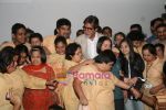 Amitabh Bachchan graces screening of Paa for special kids in Fun Republic, Andheri on 20th Dec 2009 (11).JPG