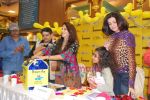 Sushmita Sen, Shobha De at Shobha De_s book- S Secret launch in Landmark, Infinity Mall on 21st Dec 2009 (24).JPG