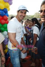 John Abraham attends Sports day for spcial children in Jamnabai Narsee school on 24th Dec 2009 (48).JPG