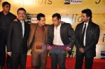 Aamir Khan, Salman Khan, Rajkumar Hirani, Madhavan at 3 Idiots premiere in IMAX Wadala, Mumbai on 23rd Dec 2009 (4).JPG