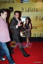 Sanjay Dutt at 3 Idiots premiere in IMAX Wadala, Mumbai on 23rd Dec 2009 (82).JPG