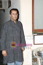 Chetan Bhagat at the special screening of Raat Gayi Baat Gayi in Star House on 29th Dec 2009 (4).JPG