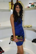 Pooja Hegde at Miss Sixty accessory store launch in Palladium, Phoenix Mills on 5th Jan 2010 (6).JPG