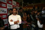 Salman Khan promotes Veer at Big FM in Andheri on 6th Jan 2010 (17).JPG