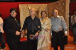 Anupam Kher, Kiron Kher at the Red Carpet of Apsara Awards in Chitrakot Grounds on 8th Jan 2009 (9).JPG