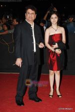 at Star Screen Awards red carpet on 9th Jan 2010 (57).JPG
