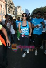 Sophie Chaudhary at SCMM marathon in Mumbai on 17th Jan 2010 (66).JPG