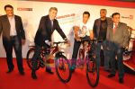 Salman Khan, Eddy merckx at Mumbai Cyclothon Media meet in Trident, Bandra, Mumbai on 18th Jan 2010 (11).JPG