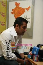 Salman Khan at Radio Mirchi studio in Parel on 21st Jan 2010 (15).JPG