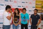 Sharman Joshi, Yuvika Chaudhary, Vatsal Seth promote Toh Baat Pakki in Sion, Mumbai on 30th Jan 2010 (4).JPG