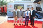 Yash Birla launches India_s first mobile Spine Clinic in Worli,  Mumbai on 5th Feb 2010 (4).JPG