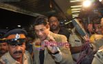Shahrukh Khan leave for My Name Is Khan premiere in Mumbai on 10th Feb 2010 (6)~0.JPG