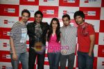 Madhavan, Siddharth Kher, Sharadha Kapoor, Dhruv Ganesh, Vaibhav Talwar at Big Fm in Andheri on 16th Feb 2010 (2).JPG