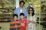 Kunal Kapoor at Tresorie store launch in Oberoi Mall on 17th Feb 2010 (11).JPG