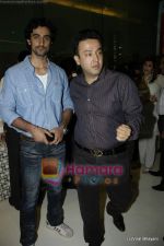 Kunal Kapoor at Tresorie store launch in Oberoi Mall on 17th Feb 2010.JPG