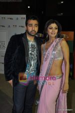 Shilpa Shetty, Raj Kundra at DNA After Hours Style Awards in Inter continental on 17th Feb 2010 (14).JPG