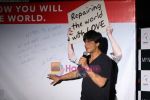 Shahrukh Khan promotes My Name is Khan in Cinemax on 20th Feb 2010 (37).JPG
