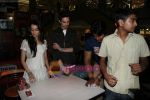 Siddharth Kher, Shraddha Kapoor at a promotional event in Oberoi Mall, Goregaon on 26th Feb 2010 (4).JPG