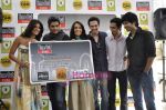 R Madhavan, Shraddha Kapoor, Siddharth Kher, Dhruv Ganesh, Vaibhav Talwar at the Launch of Timeout Lifestyle card in Olive, Mumbai on 2nd March 2010 (5).JPG