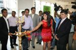 Chitrangada Singh unveils Titan_s Obaku collection in Escobar, mumbai on 4th March 2010 (17).JPG
