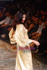 Model walks the ramp for Suneet Verma Show at LIFW 2010 Day 5 in Grand Hyatt, Mumbai on 9th March 2010 (48).JPG