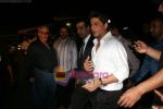 Shahrukh Khan at IPL red carpet in Tote on 11th March 2010 (2).JPG