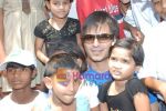 Vivek Oberoi meets Sneha Sadhan children in Andheri on 13th March 2010 (10).JPG