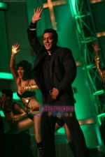 Salman Khan at Cintaa Superstars ka Jalwaa Show in Filmcity, Mumbai on 15th March 2010 (8).JPG