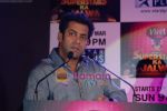 Salman Khan at the Launch of STAR CINTAA Superstars Ka Jalwa in Mumbai on 15th March 2010 (9).JPG