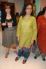 Sarika, Seema Biswas at Smita Thackeray_s film Mahurat Society  in Four Bungalows on 15th March 2010 (34).JPG