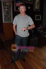 Steve Waugh launches 6up mobile game in Hard Rock Cafe on 20th March 2010 (4).JPG