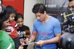 Shahrukh Khan at Reebok and bollywoodhungama.com meets the My Name Is Khan online contest winners in Mannat on 23rd March 2010 (7).JPG