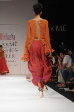 at Designer Nikasha Summer resort collection Siuili at WIFW in New Delhi on 26th March 2010.jpg