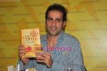 at the book launch of Aatish Taseer in Crossword, Kemps Corner on 26th March 2010 (17).JPG