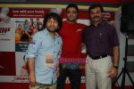 Kailash Kher at the launch of  Snap 24-7 Gym in Malad, Near Croma on 29th March 2010 (11).JPG