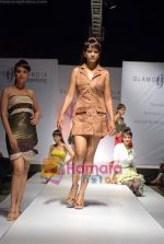  Model walks the ramp for Umair Zafar show in Rennaisance Club on 31st March 2010 (31).JPG