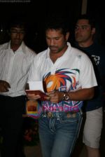 Sachin Tendulkar at Mumbai Indians bash in Trident on 5th April 2010 (16).JPG