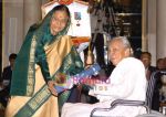  receive Padma Vibhushan in Rashtrapati Bhavan, New Delhi on 7th April 2010 (3).jpg