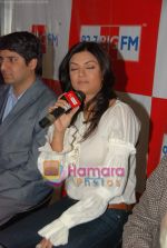 Sushmita Sen at Big FM to promote Miss Universe India pageant on 7th April 2010 (11).JPG