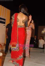Katrina Kaif at Nakshatra Vivaah collection launch in Taj Land_s End on 8th April 2010 (36).JPG