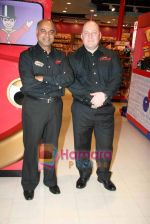 at Hamleys toy store launch in Phoenix Mills on 9th April 2010 (39).JPG