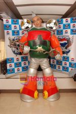 Vindu Dara Singh promotes Pepsi the game in Film City on 12th April 2010 (4).JPG