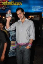 Dino Morea at the Launch of Crepe  Station in 7 Bungalows on 15th April 2010 (12).JPG
