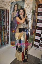Celina Jaitley at the Launch of Jashn store in Corum Mall, Thane on 18th April 2010 (39).JPG