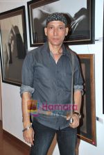 at the launch of charcoal exhibition by Gautam Patole in Nehru Centre on 20th April 2010.JPG