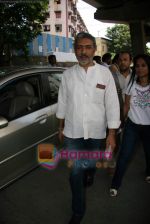 Prakash jha promote Rajneeti on Radio Mirchi in Lower Parel on 27th April 2010 (2).JPG