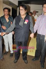 Manoj Kumar at Dadasaheb Phalke Awards in Bhaidas Hall on 30th April 2010 (6).JPG